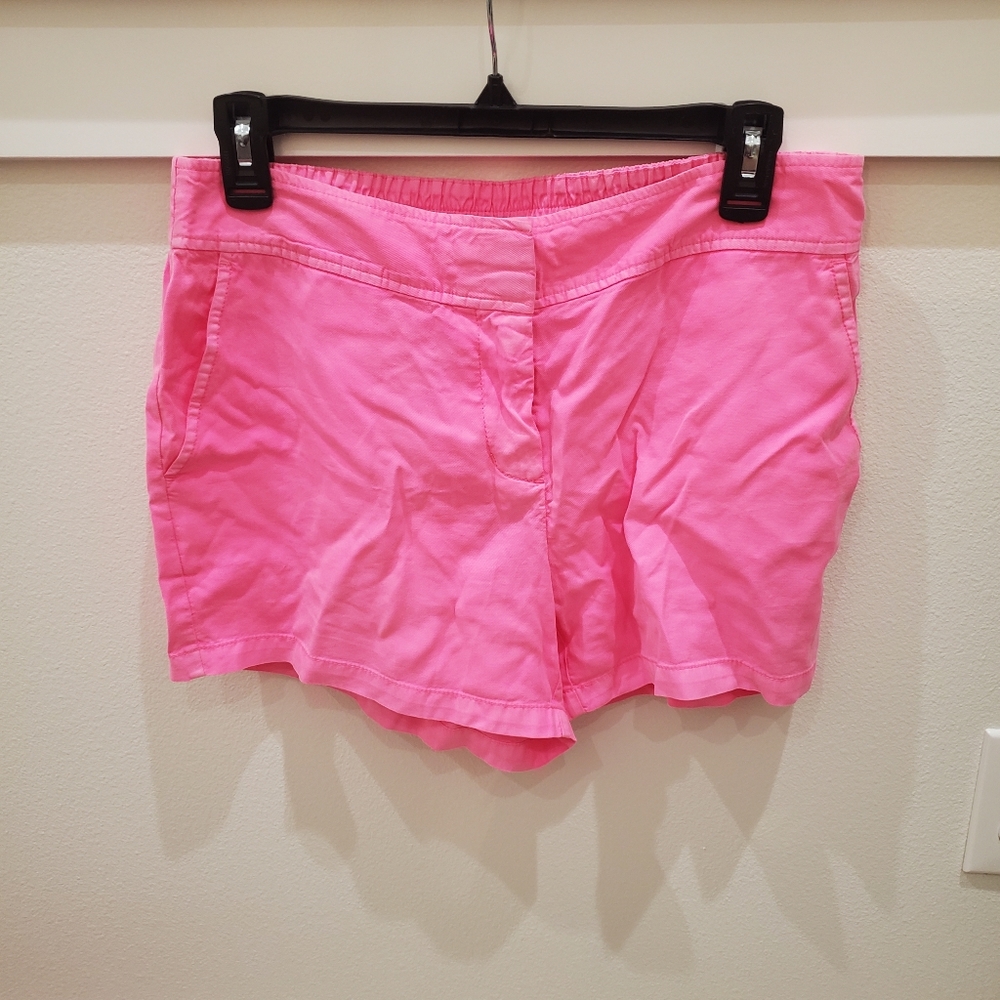 Vineyard Vines shorts